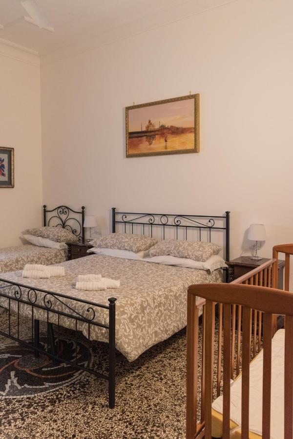 Antica Terrazza Frascati Bed and Breakfast Exteriör bild