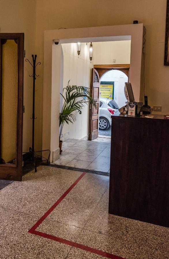 Antica Terrazza Frascati Bed and Breakfast Exteriör bild
